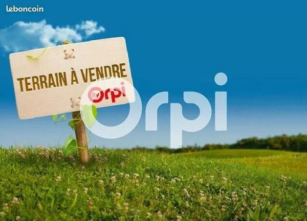 Terrain à vendre    142 m2 Fort-de-France