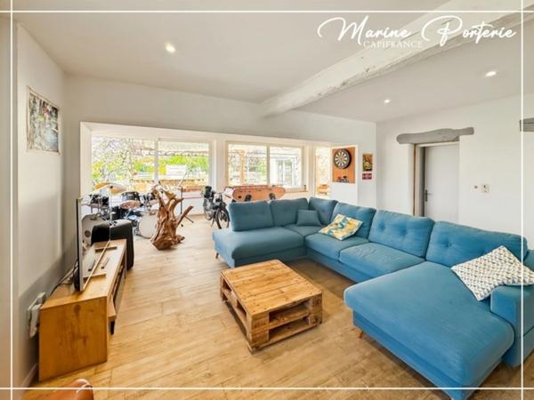 Maison à vendre en pierre 7 pièces JEGUN (32)