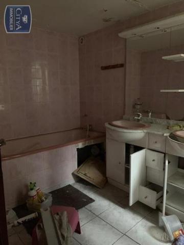 Immeuble à vendre 234m²