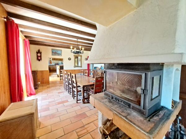 Belle Maison en Pierre sur Condom