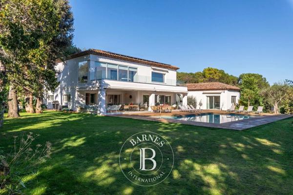 Valbonne, Villa 6 Chambres -  434 m² à vendre