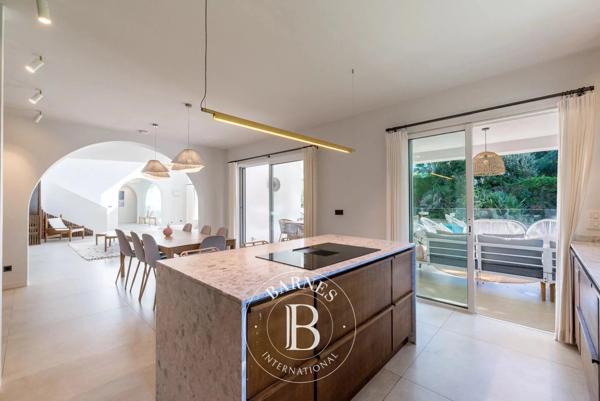 Valbonne, Villa 6 Chambres -  434 m² à vendre
