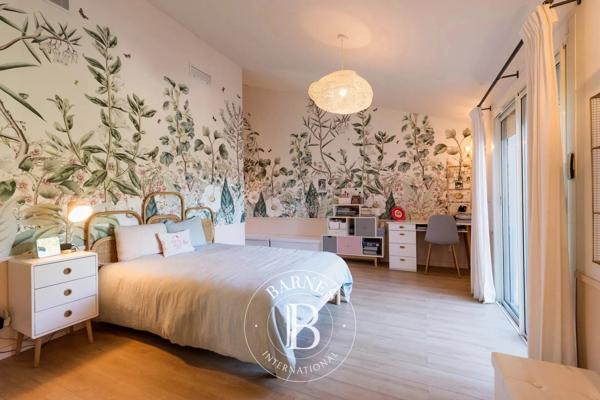 Valbonne, Villa 6 Chambres -  434 m² à vendre