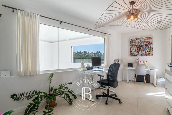 Valbonne, Villa 6 Chambres -  434 m² à vendre