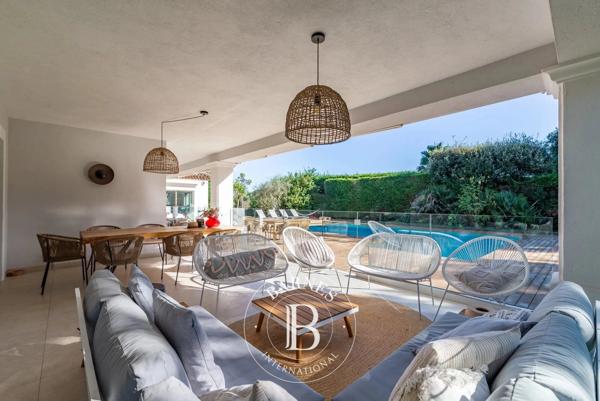 Valbonne, Villa 6 Chambres -  434 m² à vendre