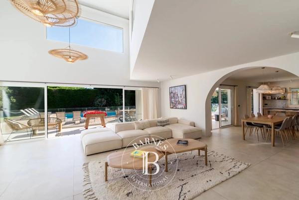 Valbonne, Villa 6 Chambres -  434 m² à vendre