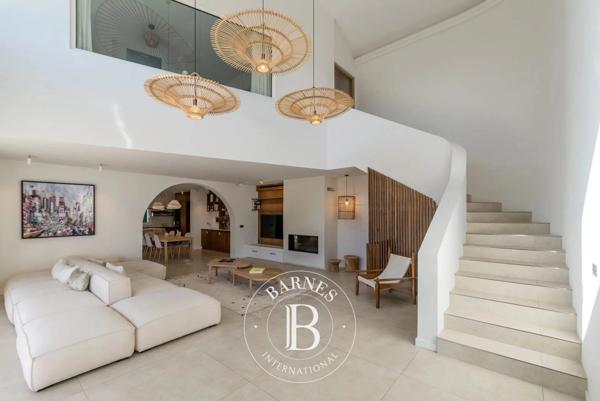 Valbonne, Villa 6 Chambres -  434 m² à vendre