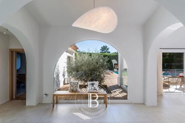 Valbonne, Villa 6 Chambres -  434 m² à vendre