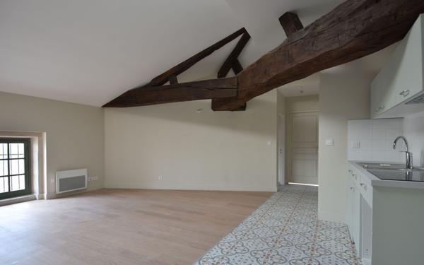 Appartement à louer    2 pièces • 47,07 m2 Mâcon