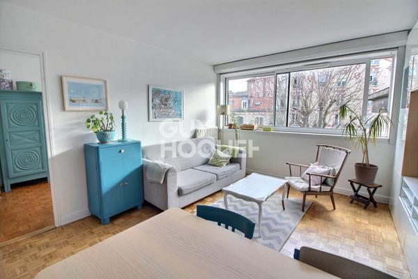 Appartement 4 pièces lumineux à vendre à Puteaux rue des Bas Roger