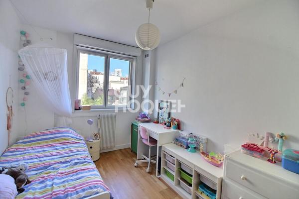 Appartement 4 pièces lumineux à vendre à Puteaux rue des Bas Roger