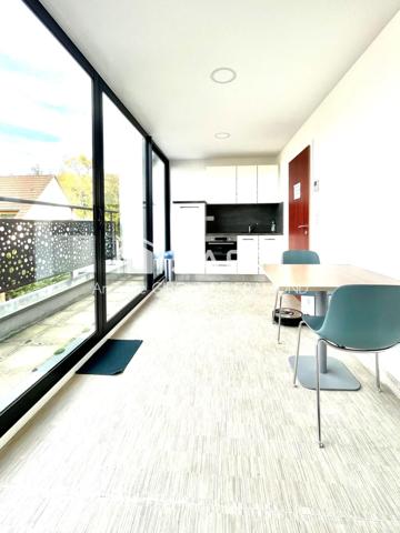 A Rixheim (68170), local professionnel neuf de 21 m2 dans pôle de santé à proximité immédiate d’une pharmacie.