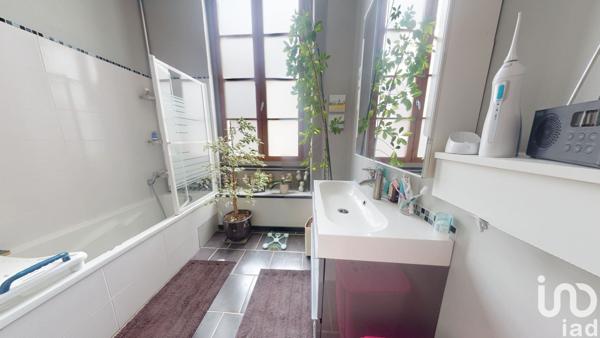 Appartement 4 pièces de 95 m² à Saint-Étienne (42100)