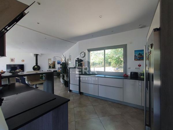 Maison d'architecte Vernegues 4 pièces 182 m²