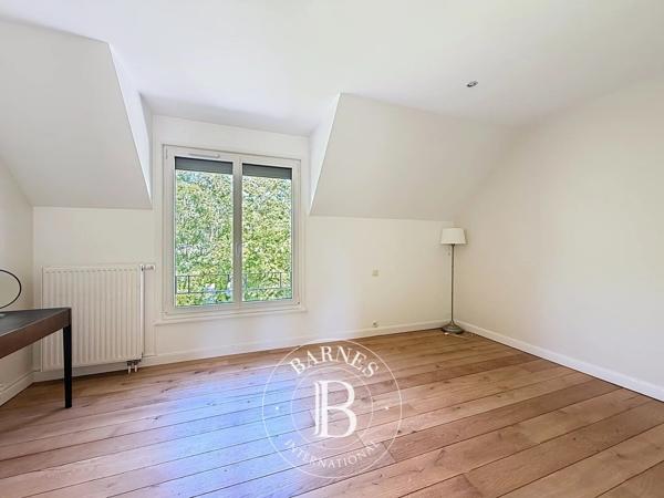 Mouvaux, Maison 5 Chambres -  271 m² à vendre