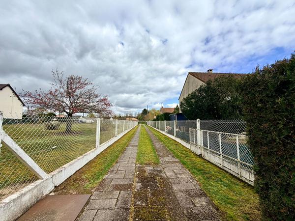 Maison 2 chambres sous-sol aménagé terrain de 2000 m² à 2h de Paris