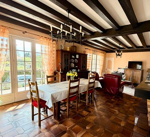 Maison 2 chambres sous-sol aménagé terrain de 2000 m² à 2h de Paris