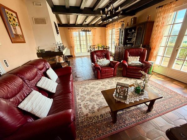 Maison 2 chambres sous-sol aménagé terrain de 2000 m² à 2h de Paris