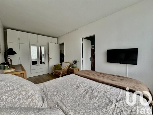 Appartement à vendre 4 pièces 77 m² Boussy-Saint-Antoine