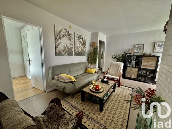 Appartement à vendre 4 pièces 77 m² Boussy-Saint-Antoine