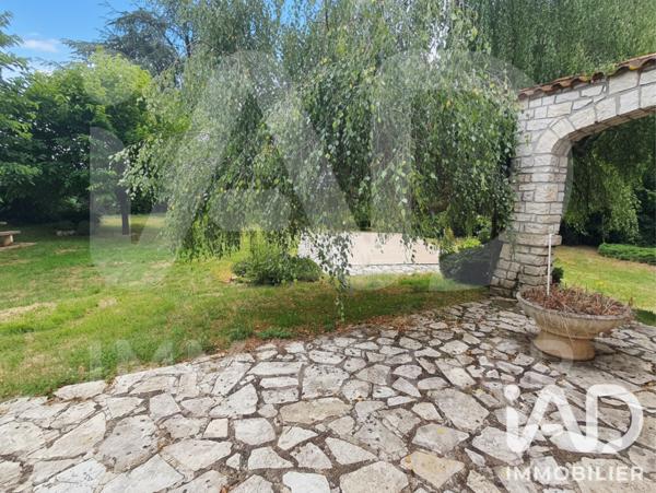 Maison à vendre 4 pièces 111 m² Chasseneuil-sur-Bonnieure