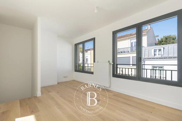Suresnes, Maison 4 Chambres -  153 m² à vendre