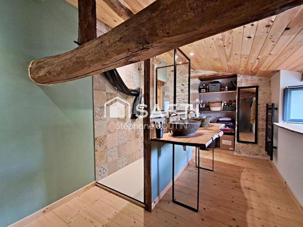 Maison en pierre 130 m² rénovée