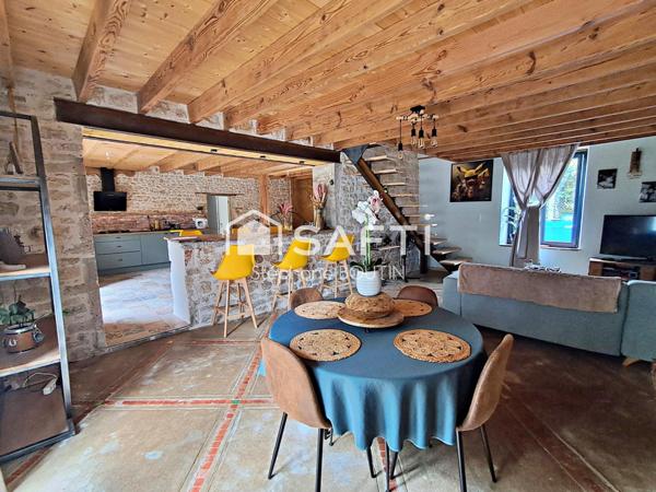 Maison en pierre 130 m² rénovée