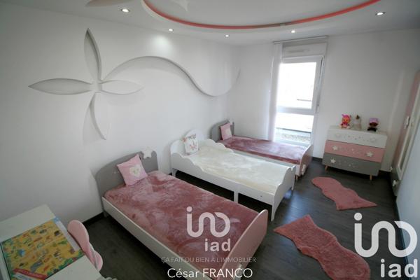 Maison 6 pièces de 142 m² à Volgelsheim (68600)