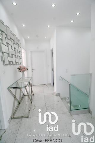 Maison 6 pièces de 142 m² à Volgelsheim (68600)