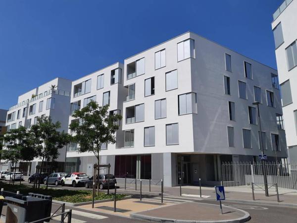 Appartement 2 pièces                                        - 69008 Lyon 8e  Arrondissement Réf : 5398
