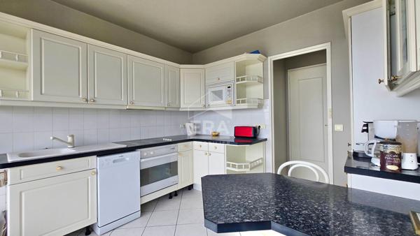 APPARTEMENT F3 72 M2 À JUVISY SUR ORGE, DERNIER ETAGE AVEC 2 BALCONS