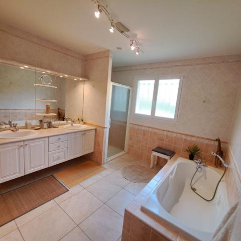 A VENDRE MAISON T4 PLAIN PIED PROCHE LABASTIDE SUR L'HERS