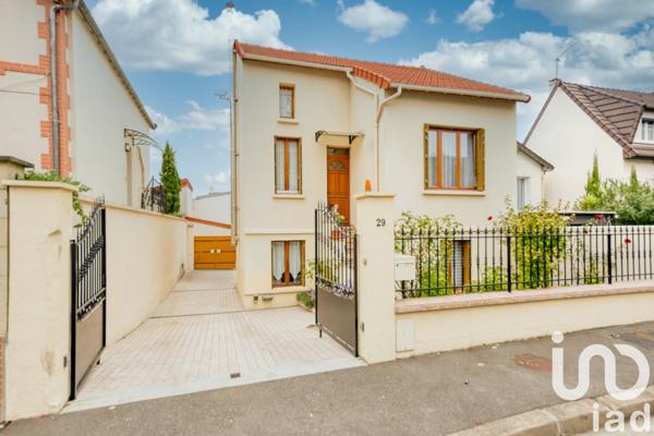 Maison à vendre 6 pièces 142 m² Nanterre