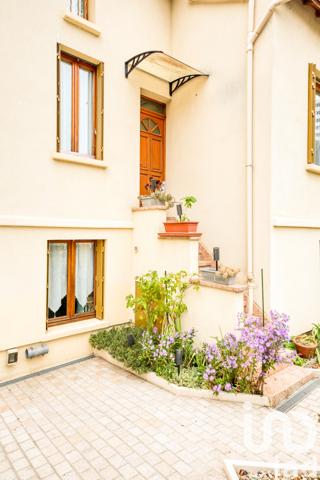 Maison à vendre 6 pièces 142 m² Nanterre