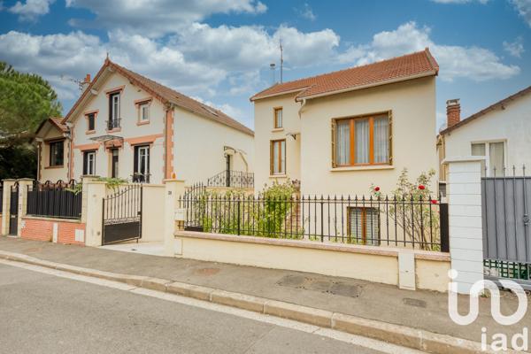 Maison à vendre 6 pièces 142 m² Nanterre