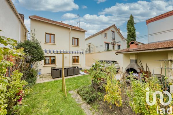 Maison à vendre 6 pièces 142 m² Nanterre
