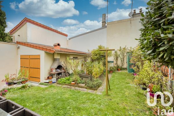 Maison à vendre 6 pièces 142 m² Nanterre