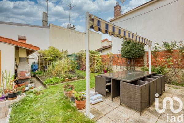 Maison à vendre 6 pièces 142 m² Nanterre