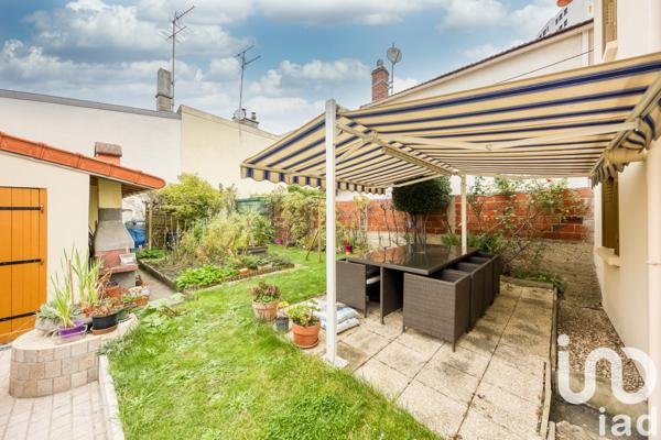 Maison à vendre 6 pièces 142 m² Nanterre