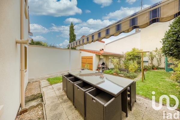 Maison à vendre 6 pièces 142 m² Nanterre