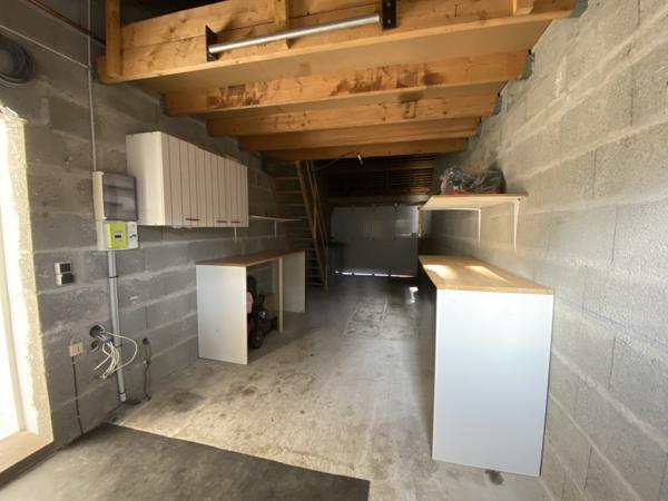 5 pièces 129.8 m2 terrain 340 m2 Maison 5 chambres dont 1 en