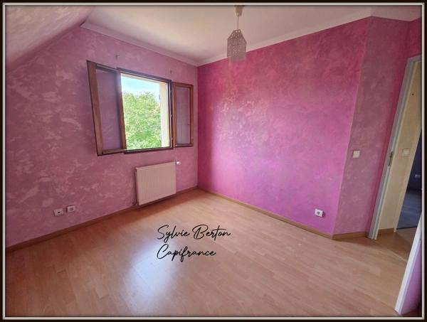 SEVRAN Limite Livry Gargan maison T5 - 97 m2 - Terrain - Garage