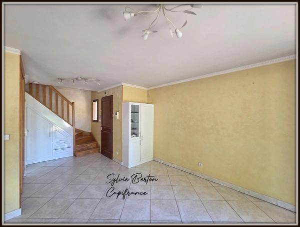 SEVRAN Limite Livry Gargan maison T5 - 97 m2 - Terrain - Garage