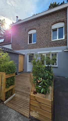 Maison en fond de cour, 2 chambres et jardinet
