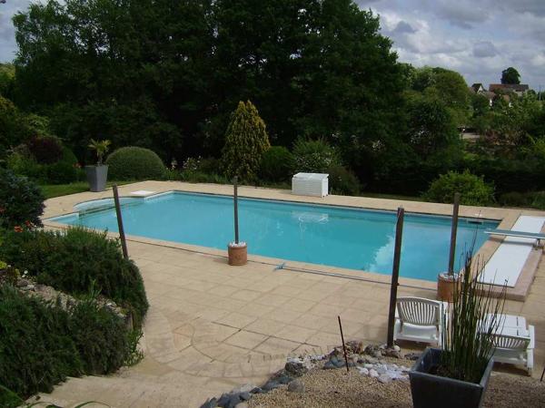 Maison 8 pièces à vendre Targe - 86100 / Réf: 11668