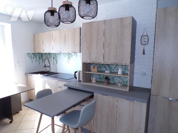 Maison de village mitoyenne de type 6