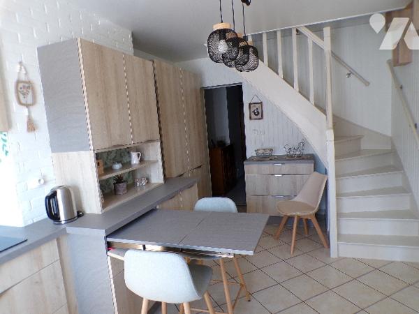 Maison de village mitoyenne de type 6