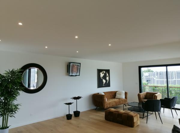 Maison 6 pièce(s) 4 chambre(s) 216 m²