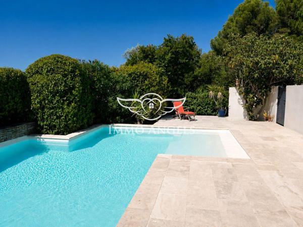 JACOU — MAISON FAMILIALE CONTEMPORAINE 240 m², PISCINE ET TERRASSES NEUVES, DPE B, TERRAIN 1 080 m² SANS VIS-À-VIS